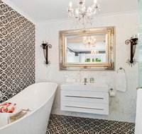 Sunnydell - Lennox Head Accommodation