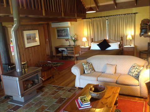 The Hayloft - Lennox Head Accommodation 0