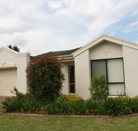 Waterfront Getaway in Sussex - Lennox Head Accommodation