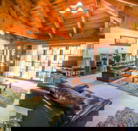 Wombat Hollow - Lennox Head Accommodation