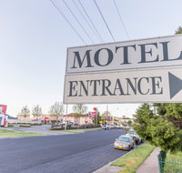 Bathurst Motor Inn - Lennox Head Accommodation