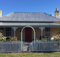 Bellamona - Cosy Georgian Cottage - Lennox Head Accommodation