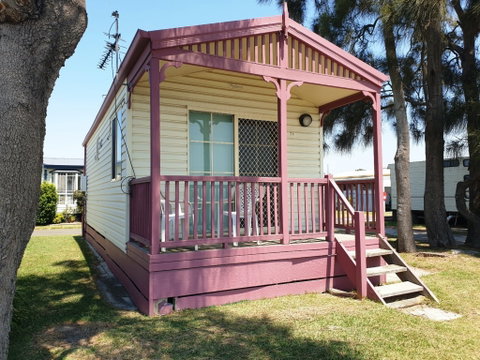 Jettys By The Lake - Lennox Head Accommodation 0