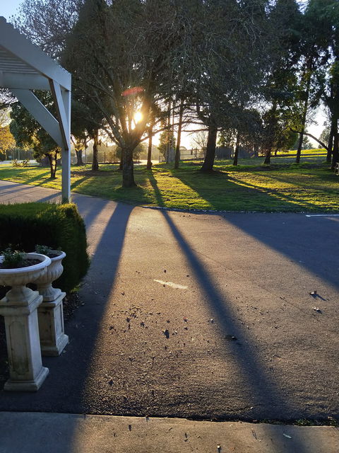 Moe Parklands Motel - Lennox Head Accommodation 0