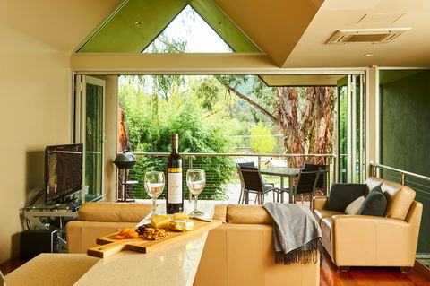 No. 6 Luxury Private Haven - Lennox Head Accommodation 1