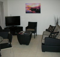 Palm View Holiday Apartments - Lennox Head Accommodation