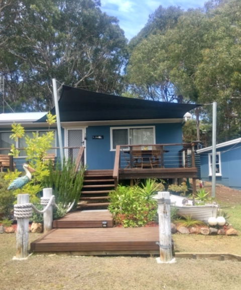 Retro Cottage - Lennox Head Accommodation 0
