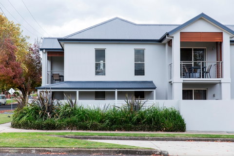 Stay Bathurst - Lennox Head Accommodation 0