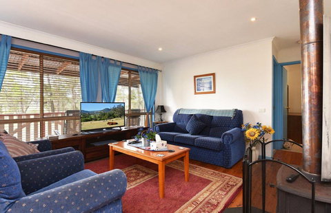 Wallaby Cottage - Lennox Head Accommodation 1