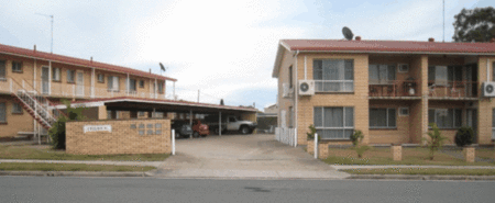 Como Apartments Gladstone - Lennox Head Accommodation