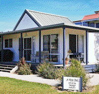 A River Bed - Lennox Head Accommodation
