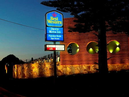 Drouin VIC Lennox Head Accommodation
