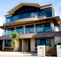 On the Esplanade - Lennox Head Accommodation
