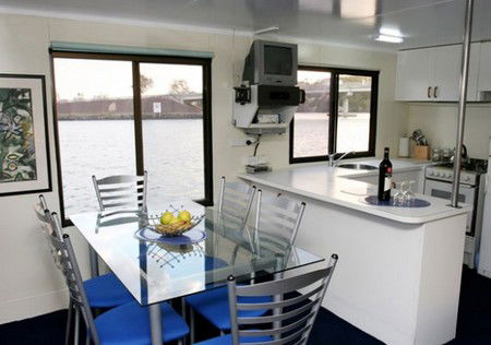 Boyds Bay Houseboat Holidays - Lennox Head Accommodation 2