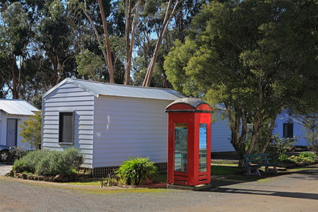 Warrenheip VIC Lennox Head Accommodation