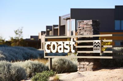 Golf Retreats Torquay - Lennox Head Accommodation 1