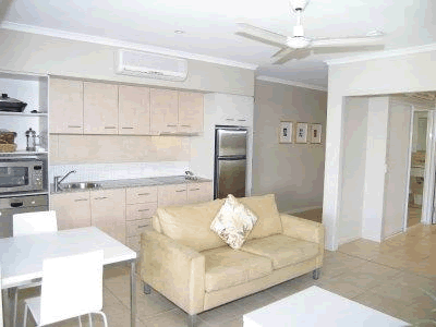 Sea Point On Trinity Beach - Lennox Head Accommodation 4