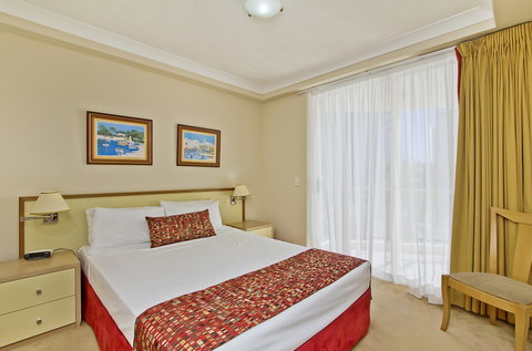 Palazzo Colonnades - Lennox Head Accommodation 4