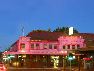 Monarch Motel Hotel - Lennox Head Accommodation