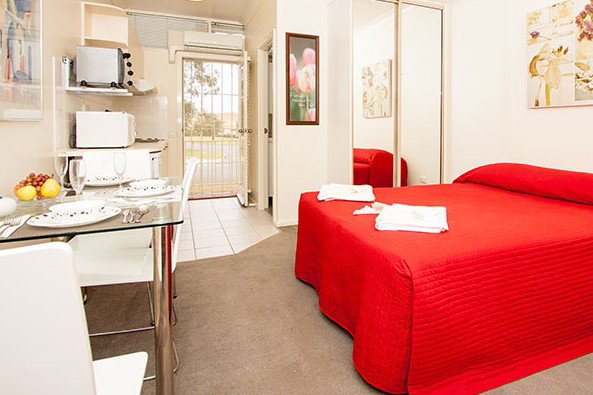 Griffith ACT Lennox Head Accommodation
