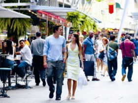 Queen Street Mall - Lennox Head Accommodation 1