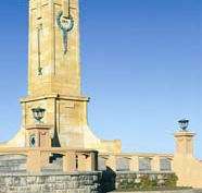 Fremantle War Memorial - Lennox Head Accommodation