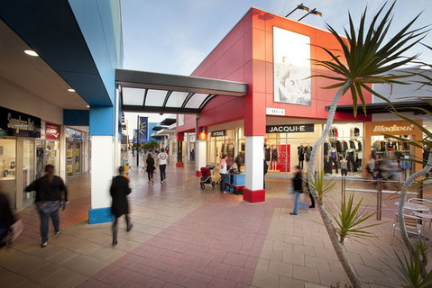 Harbour Town Adelaide - Lennox Head Accommodation 3