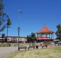 Gladstone Square - Lennox Head Accommodation
