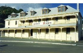 Queenstown TAS Lennox Head Accommodation