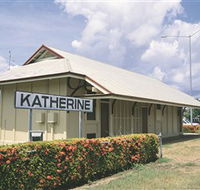Old Katherine Railway Station - Lennox Head Accommodation