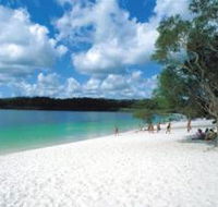 Lake McKenzie - Lennox Head Accommodation