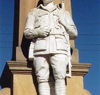 Beaudesert War Memorial - Lennox Head Accommodation