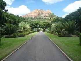 Queens Gardens - Lennox Head Accommodation 0