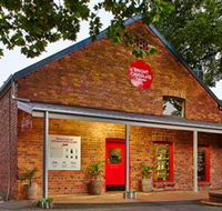 Bright Chocolate - Lennox Head Accommodation