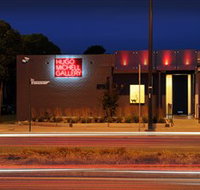 Hugo Michell Gallery - Lennox Head Accommodation