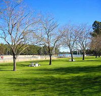 Lock 10 and Weir - Lennox Head Accommodation