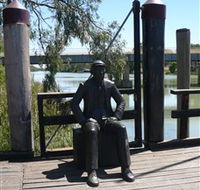 Captain John Egge Statue - Lennox Head Accommodation