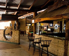 Lazy Lizard Tavern - Lennox Head Accommodation 1