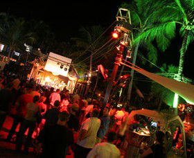 Chinatown - Lennox Head Accommodation 3