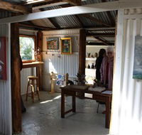 Tin Shed Gallery - Lennox Head Accommodation