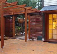 Hart Ceramics - Lennox Head Accommodation