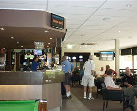 Queanbeyan Golf Club - Lennox Head Accommodation 1