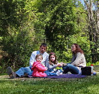Hidden Treasure picnic area - Lennox Head Accommodation
