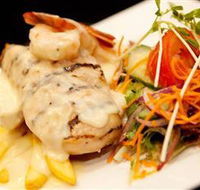 Manning River Hotel - Lennox Head Accommodation