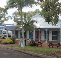 Laurieton Riverside Seafoods - Lennox Head Accommodation