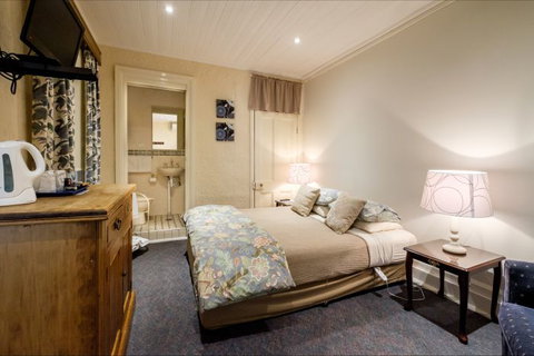 Peel Inn Nundle - Lennox Head Accommodation 0