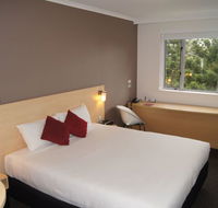 Ibis Sydney Olympic Park - Lennox Head Accommodation