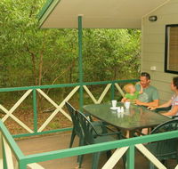 Capricorn Caves - Lennox Head Accommodation