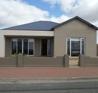Stansbury Beach House - Lennox Head Accommodation