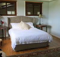 The Loch Barn - Lennox Head Accommodation